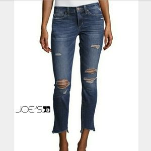 ❌ SOLD ❌Joe's Jeans Distressed Raw Hem Skinny